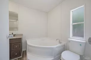 2981 Crittenden Dr, Navarre, FL 32566 - Photo 29