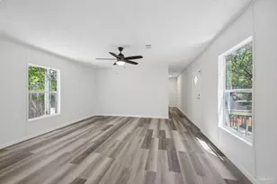 2981 Crittenden Dr, Navarre, FL 32566 - Photo 11