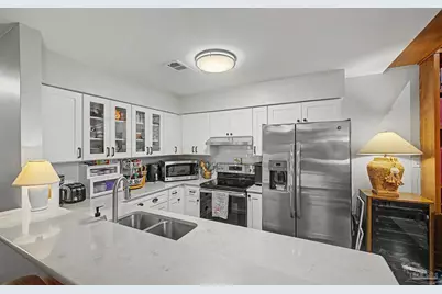 1020 E Jordan St #B, Pensacola, FL 32503 - Photo 13