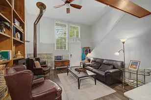 1020 E Jordan St, Pensacola, FL 32503 - Photo 3