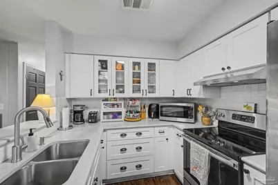 1020 E Jordan St #B, Pensacola, FL 32503 - Photo 11