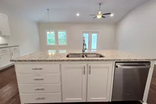 4570 Omaha Dr, Pensacola, FL 32507 - Photo 15