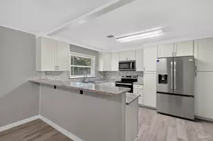 6425 Aspen Ave, Milton, FL 32570 - Photo 17
