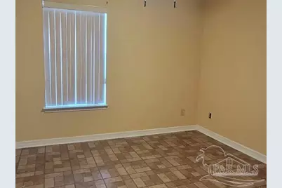 2301 W Mallory St, Pensacola, FL 32505 - Photo 11