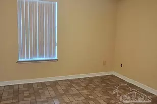2301 W Mallory St, Pensacola, FL 32505 - Photo 11