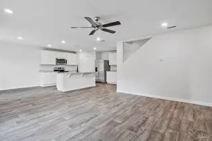 7396 Lakeside Oak Ct, Pensacola, FL 32526 - Photo 11