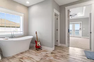 1610 Winding Shore Dr, Gulf Breeze, FL 32563 - Photo 27
