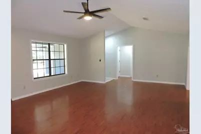 5261 Rowe Trl, Pace, FL 32571 - Photo 5