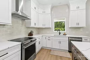 8992 Sage Frst Ln, Pace, FL 32571 - Photo 5