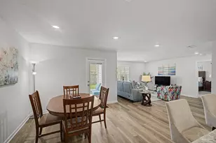 5976 Laurel Oak Dr, Pensacola, FL 32526 - Photo 15