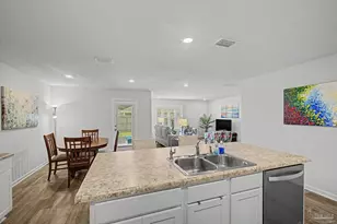 5976 Laurel Oak Dr, Pensacola, FL 32526 - Photo 15