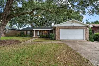 5969 Somerset Dr, Pensacola, FL 32526 - Photo 1