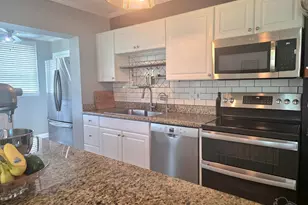 1010 E Maxwell St, Pensacola, FL 32503 - Photo 5