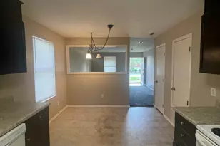 10047 Hillview Rd, Pensacola, FL 32514 - Photo 5