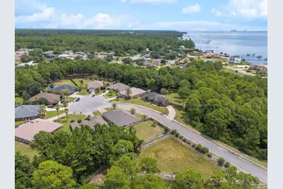 1522 Brigaten Ct, Gulf Breeze, FL 32563 - Photo 51