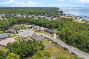 1522 Brigaten Ct, Gulf Breeze, FL 32563 - Photo 51