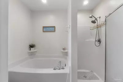 8708 Laredo St, Navarre, FL 32566 - Photo 29