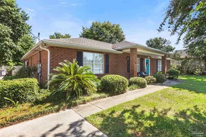 8708 Laredo St, Navarre, FL 32566 - Photo 11