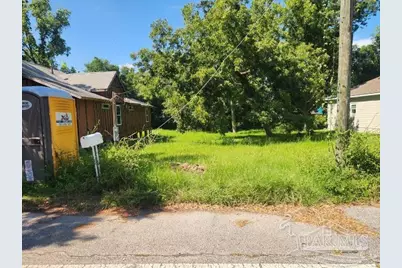 1400 W Jackson St, Pensacola, FL 32501 - Photo 1