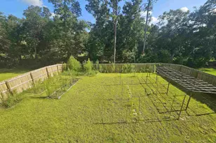 6359 Burrow Ln, Pensacola, FL 32526 - Photo 3