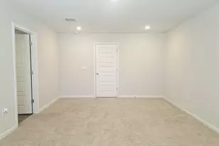 6359 Burrow Ln, Pensacola, FL 32526 - Photo 9