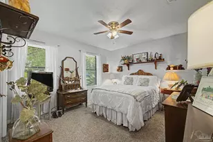 1016 Fleming Dr, Pensacola, FL 32514 - Photo 25