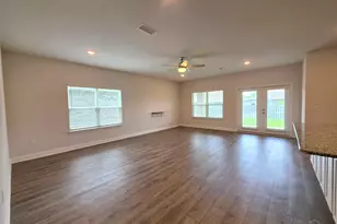 7757 Burnside Loop, Pensacola, FL 32526 - Photo 3
