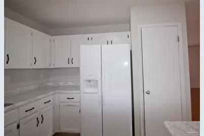 3040 Del Monte Dr, Pensacola, FL 32504 - Photo 13