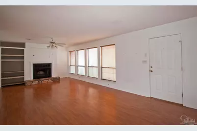 3040 Del Monte Dr, Pensacola, FL 32504 - Photo 5