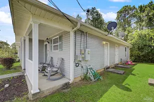 8813 Camshire Cir, Pensacola, FL 32507 - Photo 21