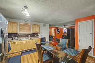8813 Camshire Cir, Pensacola, FL 32507 - Photo 7