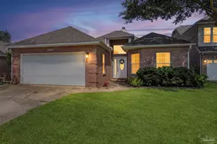4004 Longwood Cir, Gulf Breeze, FL 32563 - Photo 1