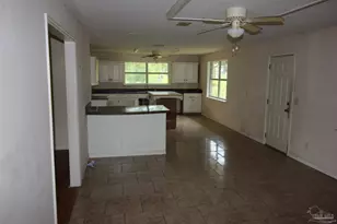 820 E Johnson Ave, Pensacola, FL 32514 - Photo 15