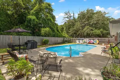 1621 Colwyn Dr, Cantonment, FL 32533 - Photo 37