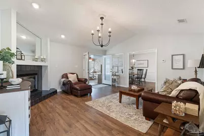 1621 Colwyn Dr, Cantonment, FL 32533 - Photo 9