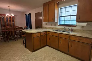 8321 Western Way Dr, Pensacola, FL 32526 - Photo 9