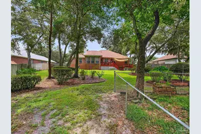2647 Barefoot Creek Cir, Navarre, FL 32566 - Photo 23