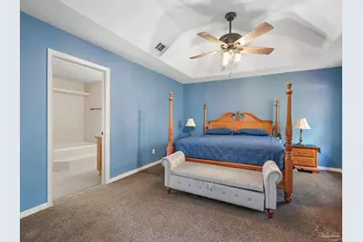2647 Barefoot Creek Cir, Navarre, FL 32566 - Photo 11
