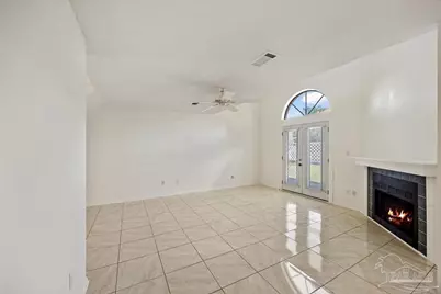 5051 Grande Dr #I-7, Pensacola, FL 32504 - Photo 11
