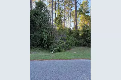 311 Deerfoot Ln, Cantonment, FL 32533 - Photo 1