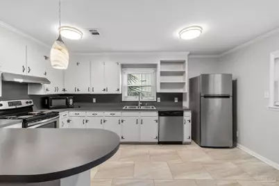 3115 E Lloyd St, Pensacola, FL 32503 - Photo 9
