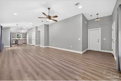 8414 Lucena St, Navarre, FL 32566 - Photo 5