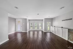 914 Scenic Hwy, Pensacola, FL 32503 - Photo 17