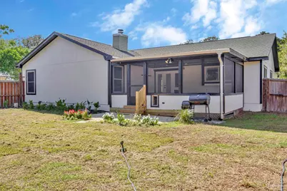 2743 Summertree Ln, Gulf Breeze, FL 32563 - Photo 47
