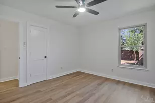 2743 Summertree Ln, Gulf Breeze, FL 32563 - Photo 27