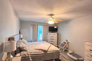 2404 Houston Cir, Gulf Breeze, FL 32563 - Photo 11