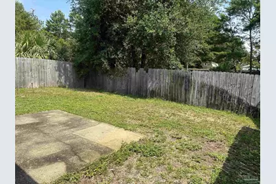 7630 Chablis Cir, Navarre, FL 32566 - Photo 13