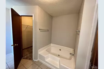 9046 Caribbean Dr, Pensacola, FL 32507 - Photo 19