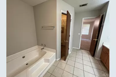 9046 Caribbean Dr, Pensacola, FL 32507 - Photo 21