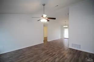 7679 Old Hickory Dr, Pensacola, FL 32507 - Photo 5